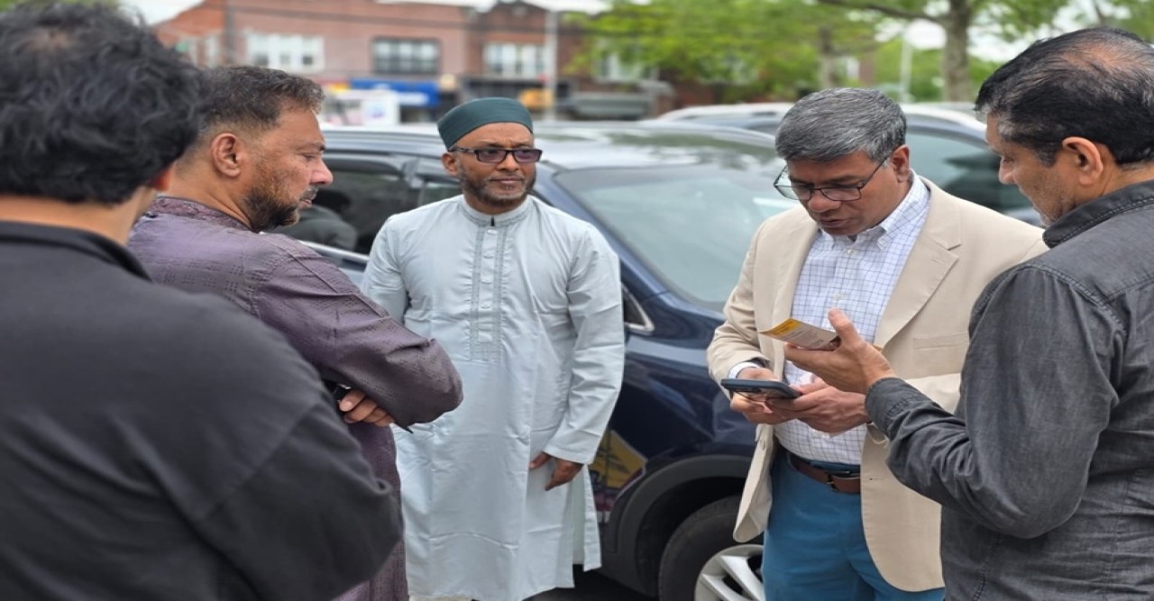 Bernie Sanders Endorses Shamsul Haque in New York Assembly District 30 Race