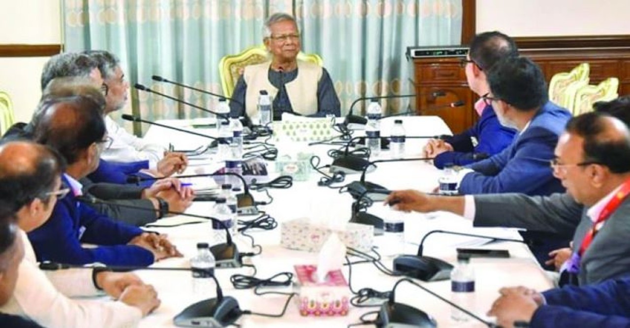দেশ পুনর্গঠনে পোশাক প্রস্তুতকারকদের সহযোগিতা চাইলেন প্রধান উপদেষ্টা