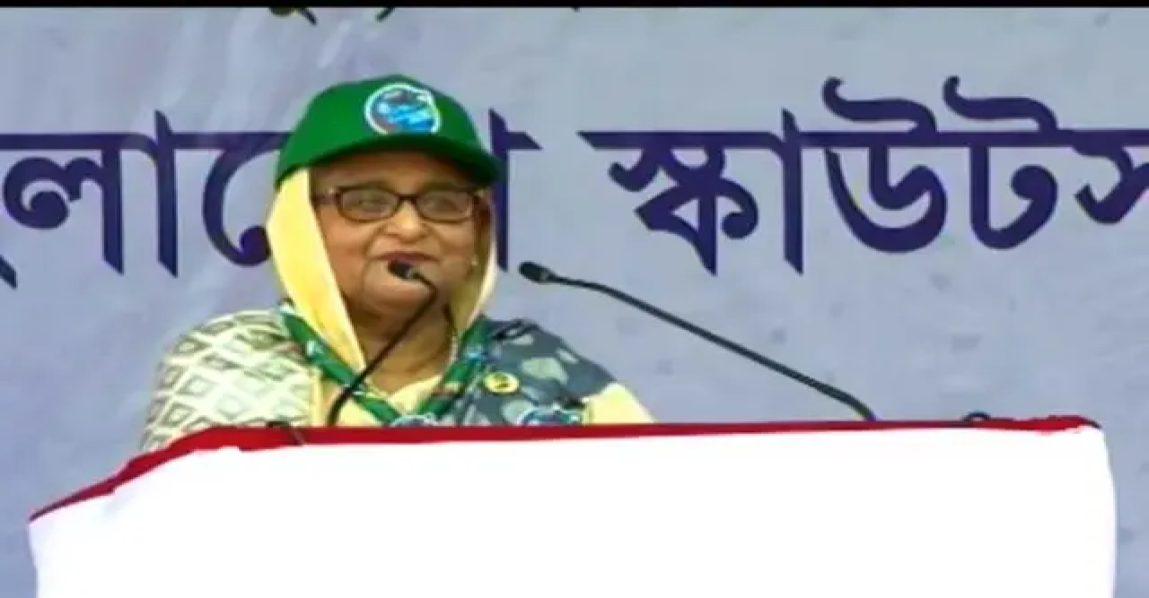 সংঘাত পেছনে ফেলে বাংলাদেশ এগিয়ে যাচ্ছে : প্রধানমন্ত্রী