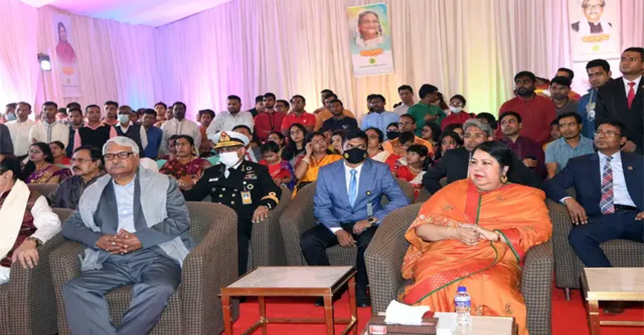 সত্য ও ন্যায়ের পথে তরুণদের জ্ঞানার্জন করতে হবে : স্পিকার