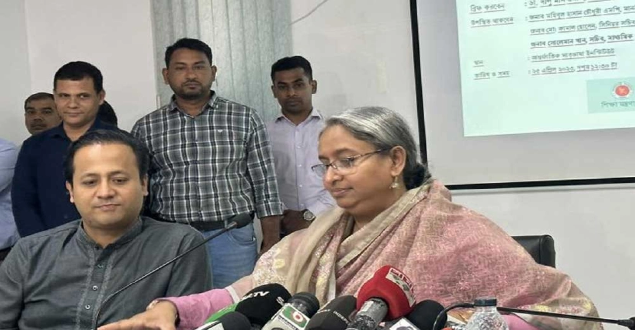 আগস্টের মাঝামাঝিতে এইচএসসি ও সমমান পরীক্ষা: শিক্ষামন্ত্রী