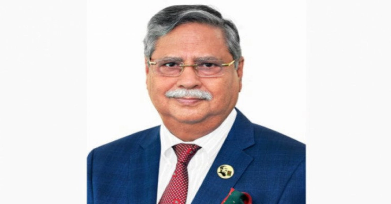 চার দিনের সফর শেষে ঢাকায় ফিরলেন রাষ্ট্রপতি