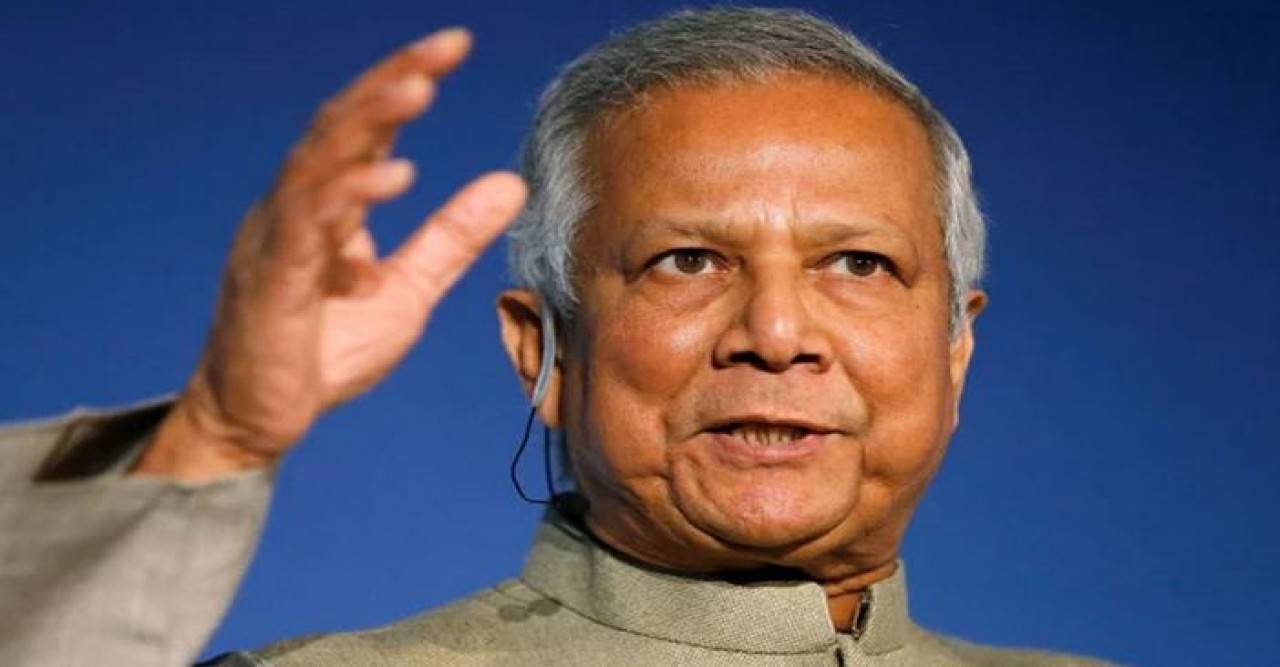 দেশে ফিরলেন ড. ইউনূস