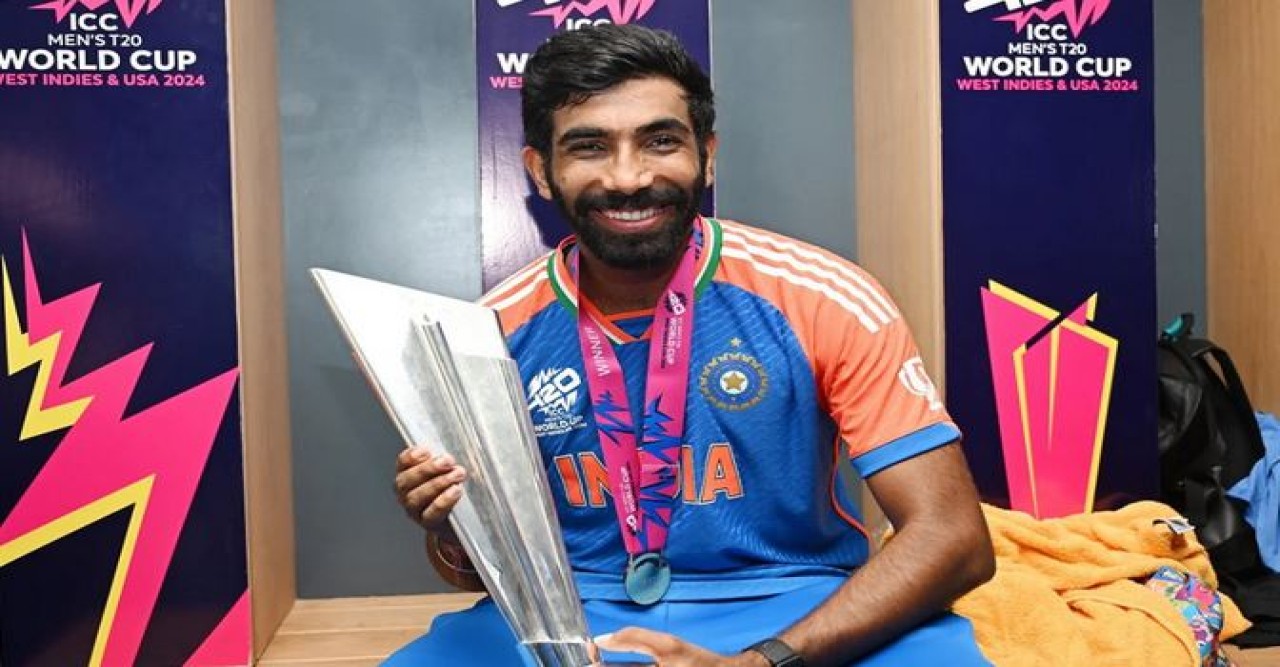 বুমরাহকে কোহিনূর হীরার চেয়েও মূল্যবান মনে করেন কার্তিক
