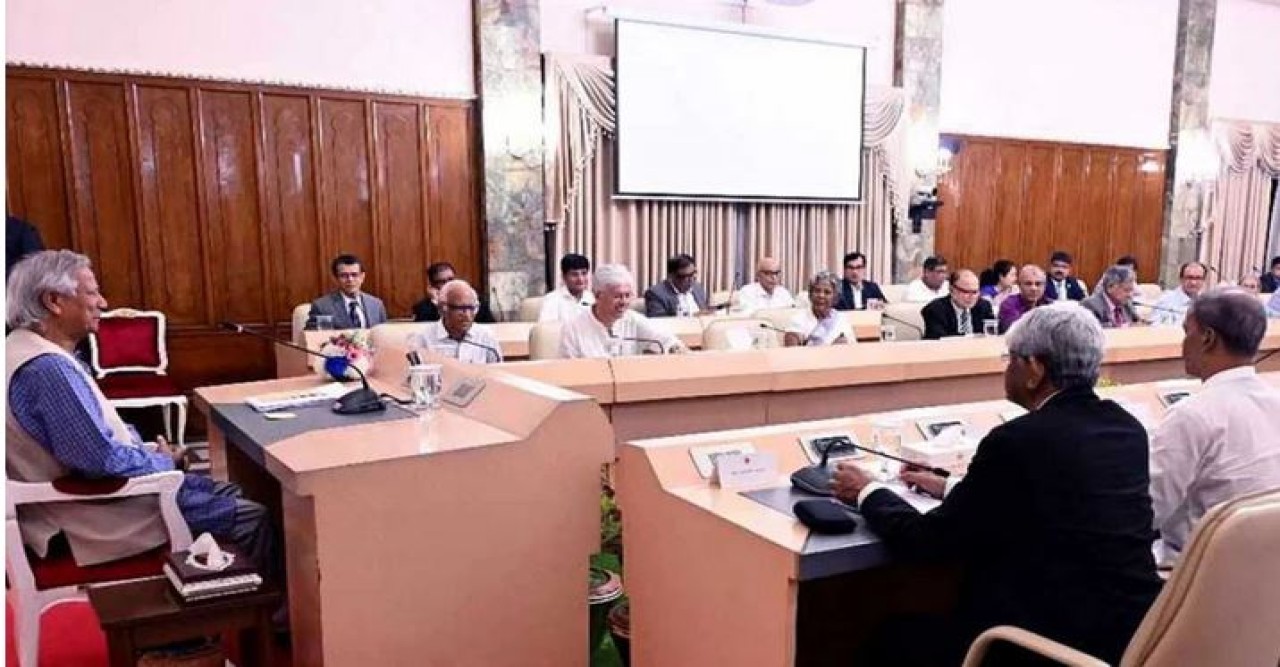 বঙ্গভবনে উপদেষ্টা পরিষদের বৈঠক