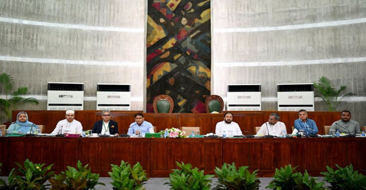 দেশে-বিদেশে প্রায় ৭৭ হাজার কোটি টাকার সম্পদ জব্দ-অবরুদ্ধের নির্দেশ