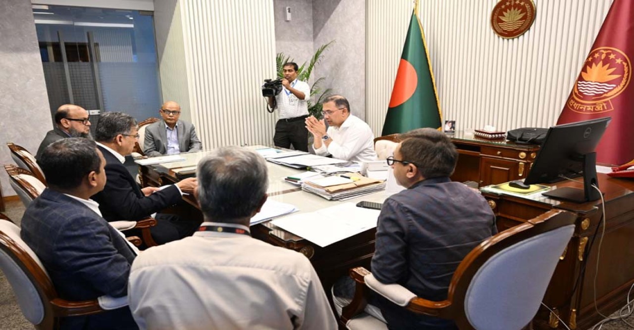 লবণচাষিদের জীবনমান উন্নয়ন নিয়ে প্রধানমন্ত্রীর বৈঠক