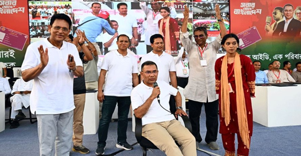 একটি মহল রাজনীতির নামে বিভ্রান্তি ছড়াচ্ছে : প্রধানমন্ত্রী