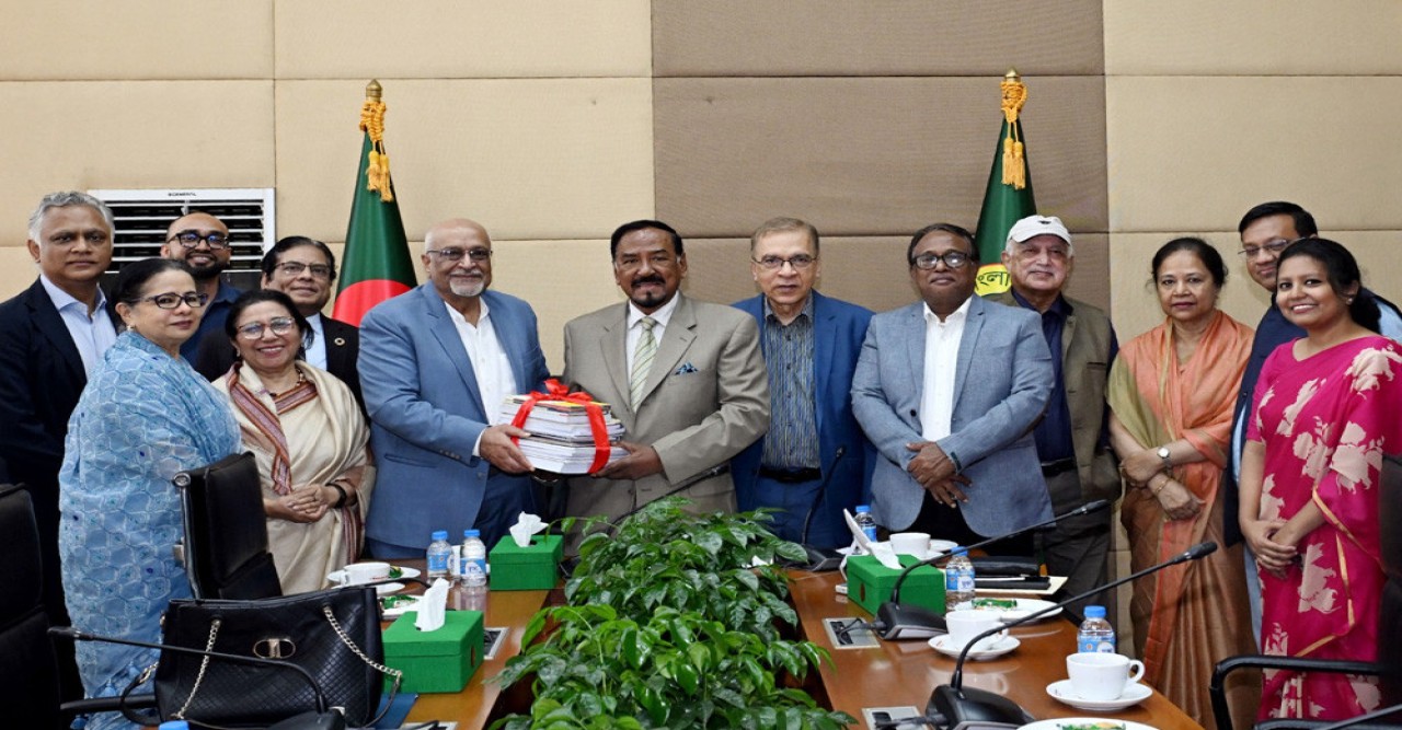 সমাজের সব স্তরের অসমতা দূর করা রাষ্ট্রের দায়িত্ব : স্পিকার