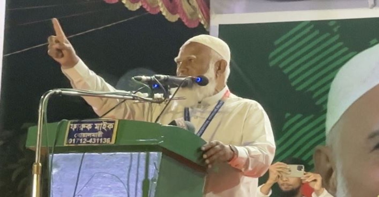কালো চিল হয়ে ভোটে হাত দিলে ডানা খুলে ফেলতে হবে : জামায়াত আমির