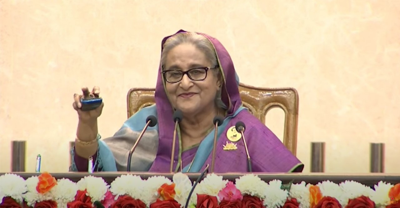 উপবৃত্তি ও টিউশন ফি বিতরণ কার্যক্রম উদ্বোধন করেছেন প্রধানমন্ত্রী