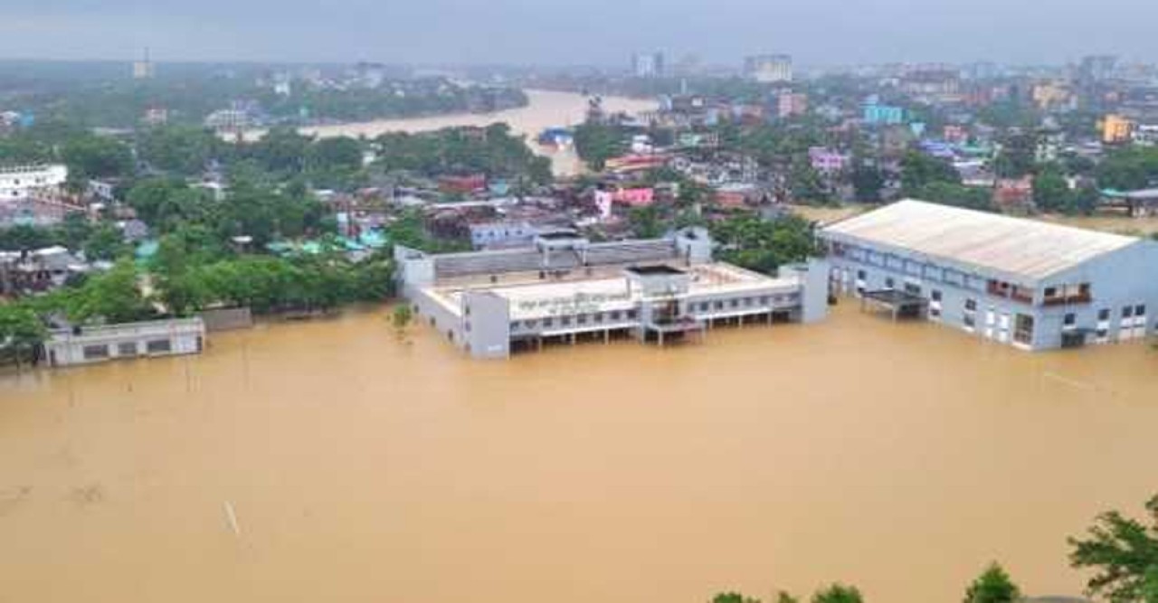 সিলেট-সুনামগঞ্জে বন্যার আরও অবনতি
