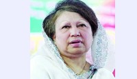 গভীর রাতে খালেদা জিয়াকে হাসপাতালে ভর্তি