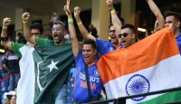 পাকিস্তানের সমর্থককে ‘হেনস্তা’, স্টেডিয়াম কর্তৃপক্ষের দুঃখ প্রকাশ