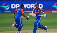 রানের পাহাড় টপকে ফাইনালে ভারত