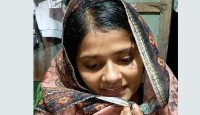 মেয়েকে নিয়ে নদীতে ঝাঁপ দেওয়া সেই মা গ্রেপ্তার