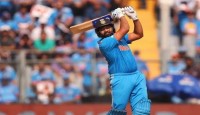 ফাইনালে যাওয়ার লড়াইয়ে মুখোমুখি ভারত ও নিউজিল্যান্ড ব্যাটিংয়ে ভারত