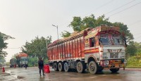 ঈদুল আজহা উপলক্ষ্যে সাতক্ষীরার ভোমরা স্থলবন্দরে আমদানি-রফতানিসহ বাণিজ্যিক কার্যক্রম টানা সাত দিন বন্ধ ঘোষনা