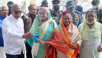 রাষ্ট্রপতির বাড়িতে ২০ পদের মাছ দিয়ে প্রধানমন্ত্রীকে আপ্যায়ন