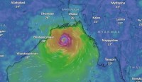 প্রবল ঘূর্ণিঝড়ে রূপ নিয়েছে ‘হামুন’, সমুদ্রবন্দরে ৪ নম্বর সংকেত