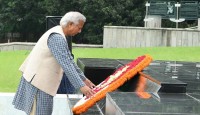 সশস্ত্র বাহিনী দিবসে শিখা অনির্বাণে পুষ্পস্তবক অর্পণ করবেন প্রধান উপদেষ্টা