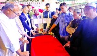 দেশের কাঁধে বিপ্লবীর লাশ