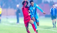 লাল-সবুজ জার্সিতে অভিষেকেই জাত চেনালেন হামজা চৌধুরী