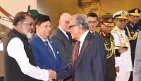 স্বাস্থ্য পরীক্ষার জন্য সিঙ্গাপুর গেলেন রাষ্ট্রপতি