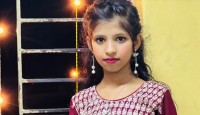 চোখ ভেদ করে মস্তিষ্কে ঢুকেছে গুলি, মৃত্যুর সঙ্গে লড়ছে ছোট্ট রেশমী