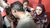 রামিসার খালি বেঞ্চ দেখে বাবার আহাজারি, কান্নায় ভেঙে পড়ল সহপাঠীরাও