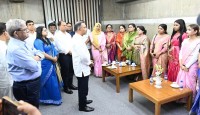 প্রধানমন্ত্রীর সঙ্গে সাক্ষাৎ করলেন গুম ও খুনের শিকার ভুক্তভোগী পরিবারের সদস্যরা
