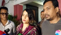 বাবাকে ফোনে না পাওয়ায় ডিবিতে এসেছি: এমপি আনোয়ারুল আজিমের মেয়ে