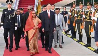 চীন পৌঁছেছেন প্রধানমন্ত্রী শেখ হাসিনা