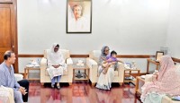প্রধানমন্ত্রীর সঙ্গে নিহত আসিম জাওয়াদের পরিবারের সাক্ষাৎ
